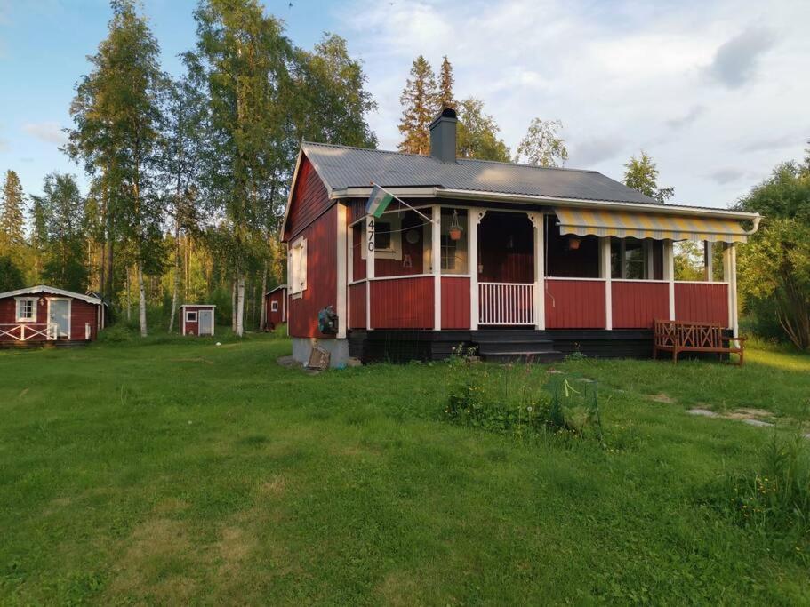 Östersund Cabin 70M From Lake. Big Garden מראה חיצוני תמונה