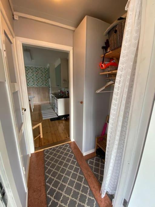 Östersund Cabin 70M From Lake. Big Garden מראה חיצוני תמונה